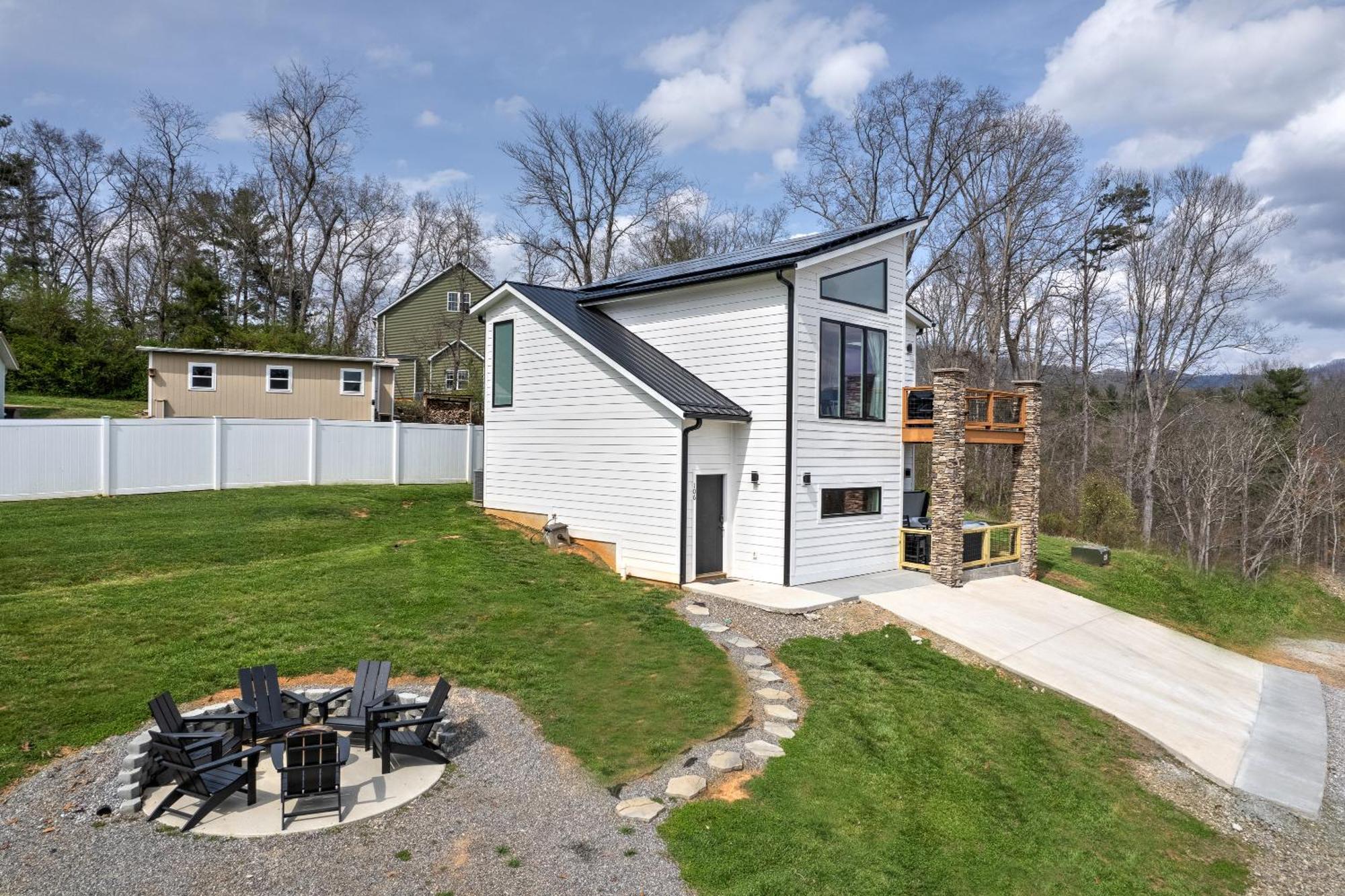 Mon Tresor, Modern Mountain Views With Deck Villa Weaverville ภายนอก รูปภาพ