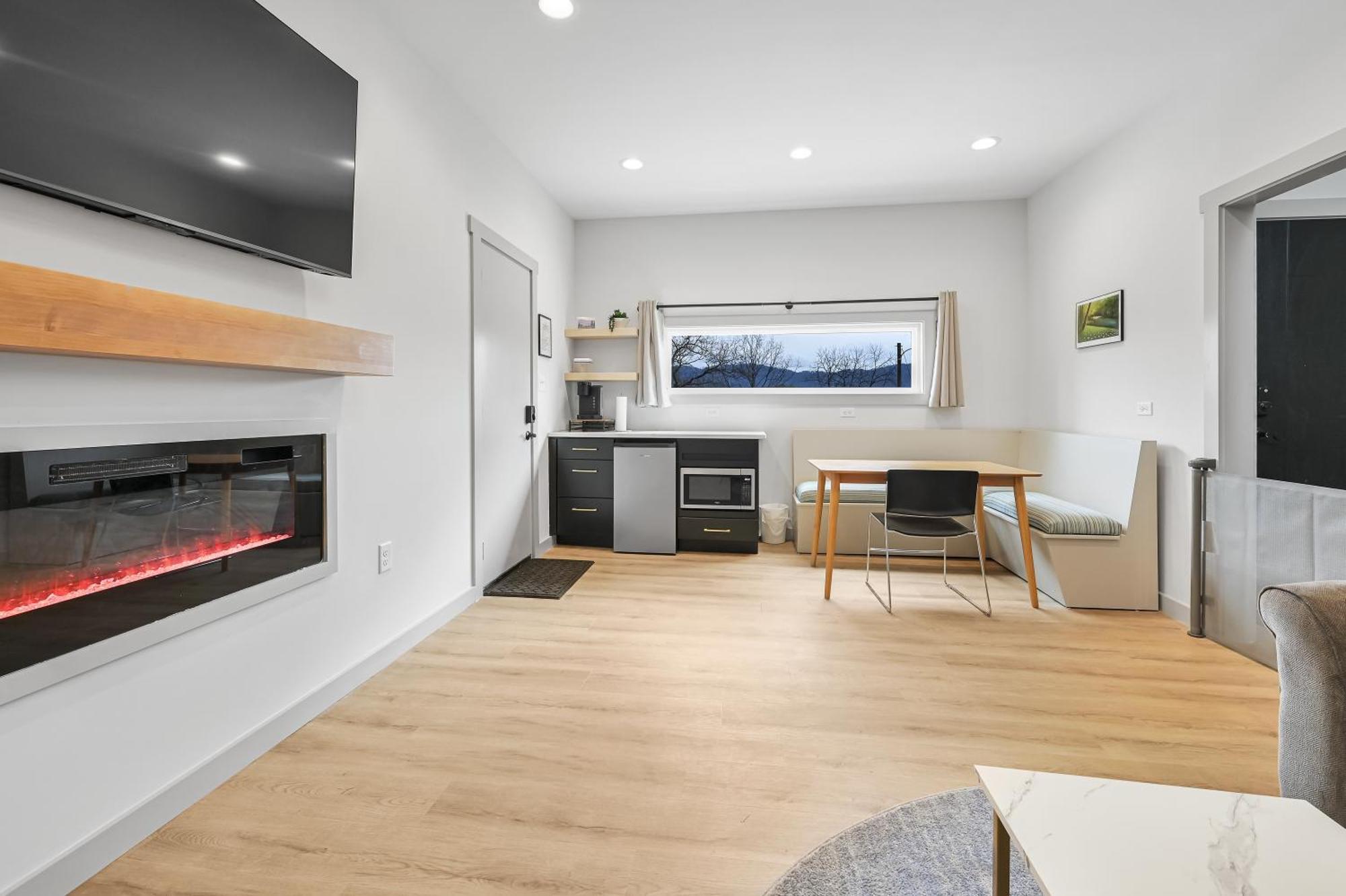 Mon Tresor, Modern Mountain Views With Deck Villa Weaverville ภายนอก รูปภาพ