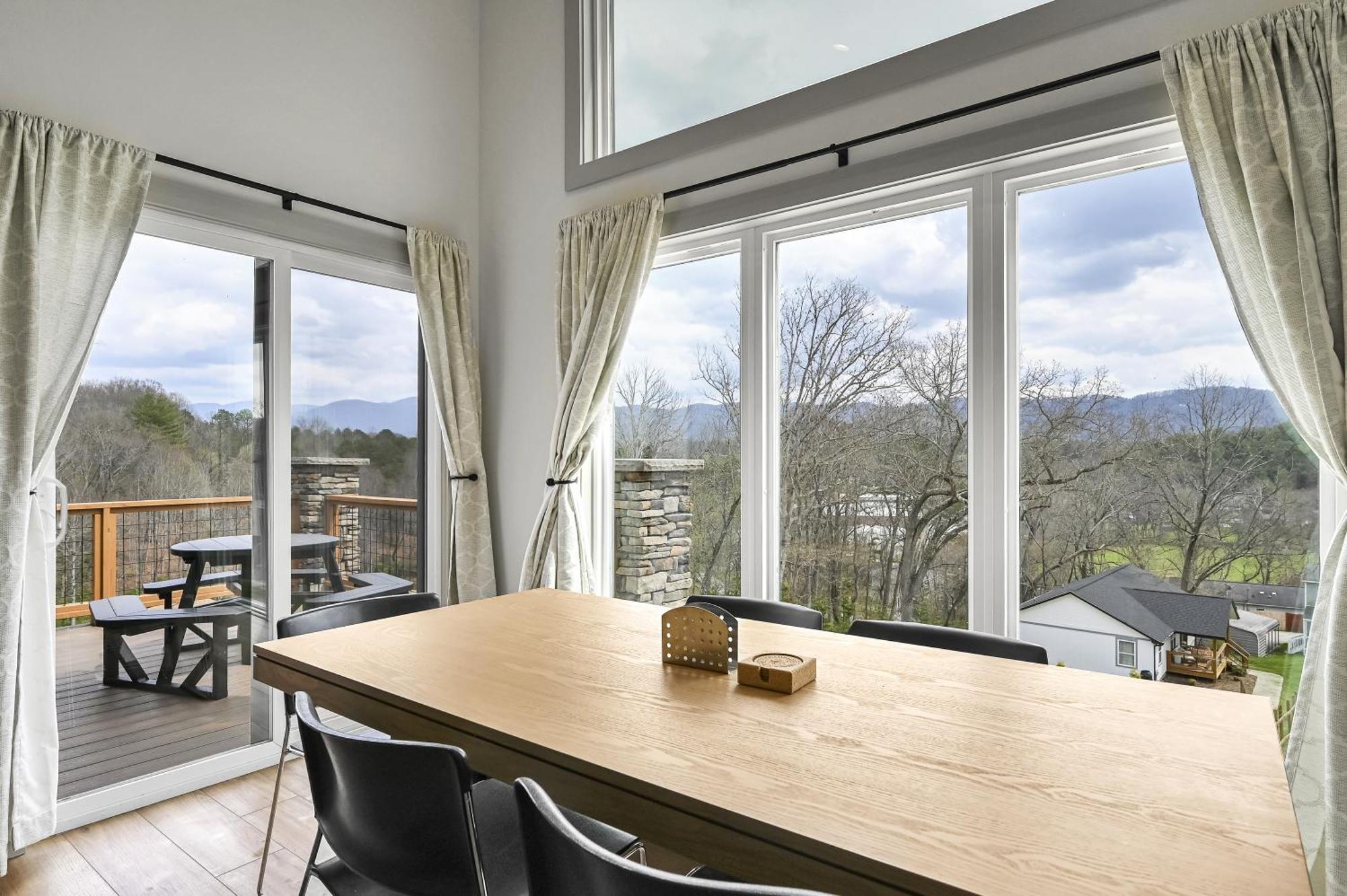 Mon Tresor, Modern Mountain Views With Deck Villa Weaverville ภายนอก รูปภาพ